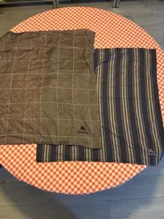 ☆美品　Burberry ハンカチ 2枚セット チェック ストライプのサムネイル