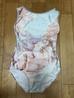 レオタード 長袖 花柄 ベージュ系　unoa レオタード 長袖 花柄 ベージュ系 unoa - メルカリ