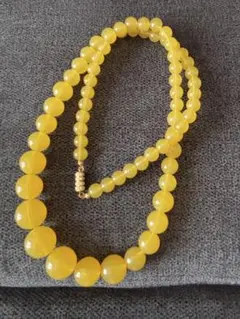 昭和レトロ　黄色ビーズ ロングネックレス
