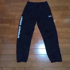 UNDER ARMOUR ブラック ジャージパンツ SM