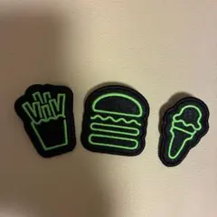 【美品】シェイクシャック　バッジセット