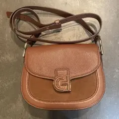 お値下げ！COLE HAAN クラッシックミニサドルショルダーバッグのサムネイル