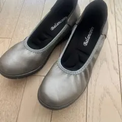 Balancoire フラットシューズ メタリックグレー