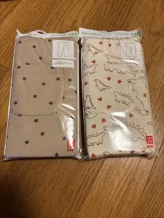 UNIQLO ユニクロ　キッズレギンス 120 2枚セット　恐竜　星　男の子