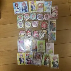 五等分の花嫁　缶バッジ　ラバーストラップ　カード