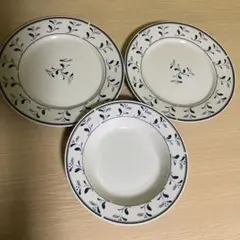 トップセラム　大皿　３枚　パスタ皿　花柄のサムネイル