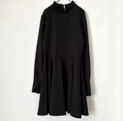 ハイネック ひざ丈ワンピース