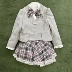 グレーフォーマルスーツ　女の子120cm