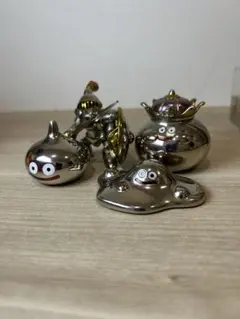 ドラゴンクエスト　メタルフィギュア 4体セット