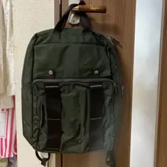 ダークグリーン バックパック