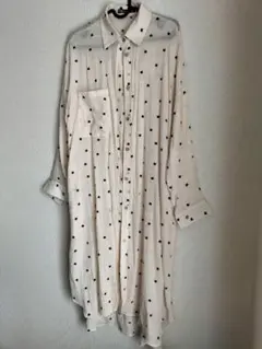 TNK アイボリー ボタンアップシャツ