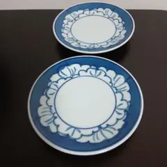 青い花模様の陶器皿2枚セット　小皿　豆皿　染付