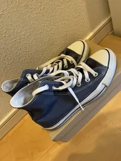 コンバースハイカット スニーカー