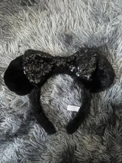 ディズニー ミニー スパンコール 黒 モコモコ カチューシャ