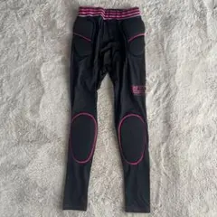 パッド付きヒップガード 黒とピンク　Mサイズ