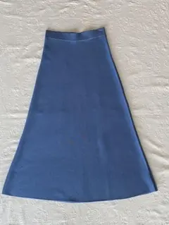 ⭐︎GU ニットロングスカート ブルー ⭐︎のサムネイル