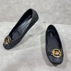 【極美品】MICHAEL KORS マイケルコース ローファー 黒 22.5のサムネイル