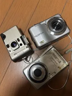カ*】様 FUJIFILM FinePix F700 F710 本体 2台セット - メルカリ