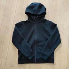 UNIQLO　ウルトラストレッチドライスウェットフルジップパーカー　160 黒