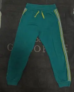 H&M⭐︎グリーンスウェット⭐︎140サイズ