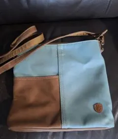 チエミサックスショルダーバッグ