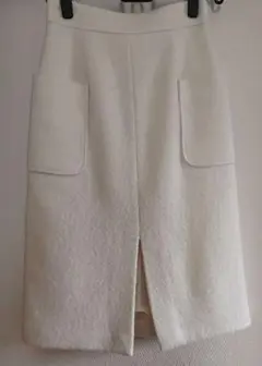 【AG by aquagirl】オフホワイト タイトスカート 前面スリット