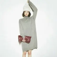 GU✨️ハイゲージ タートルニット ひざ丈 ニットワンピース グレー Mサイズ