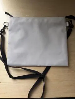 無印良品 サコッシュ 廃盤のサムネイル