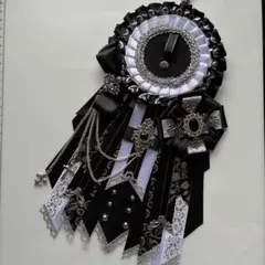 【31】痛ロゼット　ホワイト&ブラック