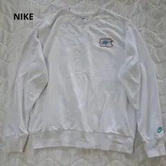 ナイキ　NIKE 長袖スウェット トレーナー　白　クルーネック 刺繍ロゴのサムネイル
