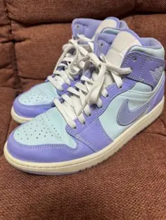 NIKE Air Jordan 1 Mid 