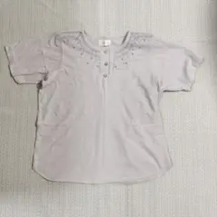 刺繍付きグレー半袖Tシャツ