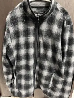 フリースジャケット ブラック・ホワイト・ブルー チェック柄　ユニクロ