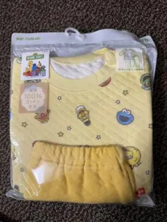 ユニクロ キルトパジャマ 90 セサミストリート