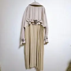titivateトレンチコートプリーツ切替ロング丈Sベージュ上品 美品のサムネイル