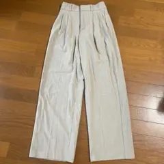 GU ワイドパンツ ライトグレー