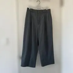 【値下げ】UNIQLO タックワイドパンツ グレー