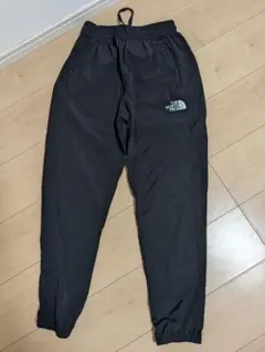 THE NORTH FACE ブラック トレーニングパンツ