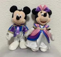 ディズニー　ミッキー ミニー ぬいぐるみバッジ
