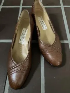 Saraniricoヨシノヤパンプス茶色24センチ