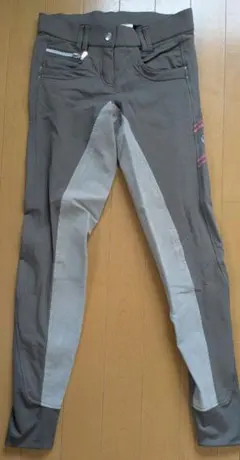 Item thumbnail for item 3705bb54-0345-4ba2-ba63-e584223e4856