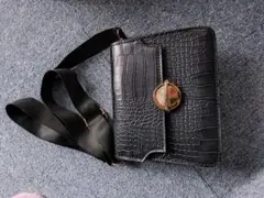 黒 クロコダイル風 ショルダーバッグ