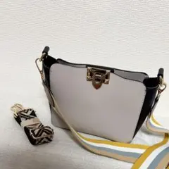 ディーケリー D.KELLY ショルダーバッグワンショル フェイクレザーグレー黒