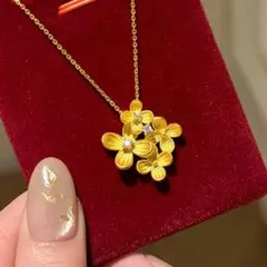 ゴールドメッキ 金木犀（オスマンサス）モチーフ ネックレス