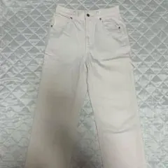 【GU】ハイライズストレートジーンズ　白