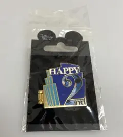 Disney ピンバッジ 2nd happy 扉付き