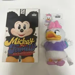 正規品　POPMART ディズニー　ミッキーミニーセット　ぬいぐるみキーチェーン POPMART ディズニー ミッキーファミリー ぬいぐるみキーチェーン