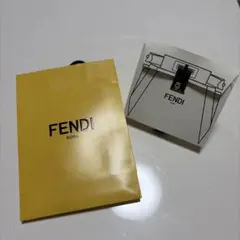 FENDI ショップ袋 ギフトボックス セットのサムネイル