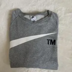Nike グレー クルーネック トレーナー　パーカー　メンズ