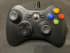 パソコン / Xbox 有線コントローラー 黒